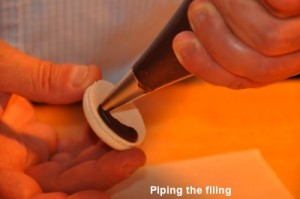 Piping the filling