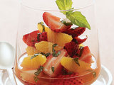 Strawberry-salad-su-1622409-l_thumb