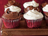 Red-velvet-cupcakes-clv-th2_thumb