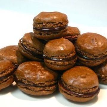 Macaron Recipes - Chocolate French Macarons With Chocolate Mocha Ganache Filling