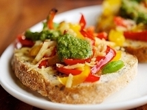 Bell_pepper_pesto_panini_thumb