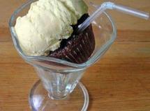 Resizedimage450433-rootbeerfloat1_thumb