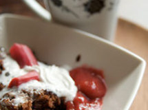 Chocolate-and-rhubarb-self-saucing-pudding-cake_thumb