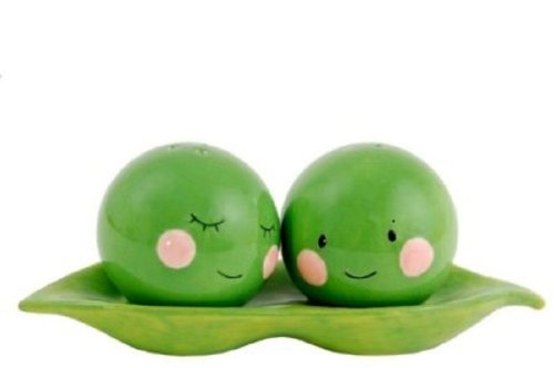 two green pea pods